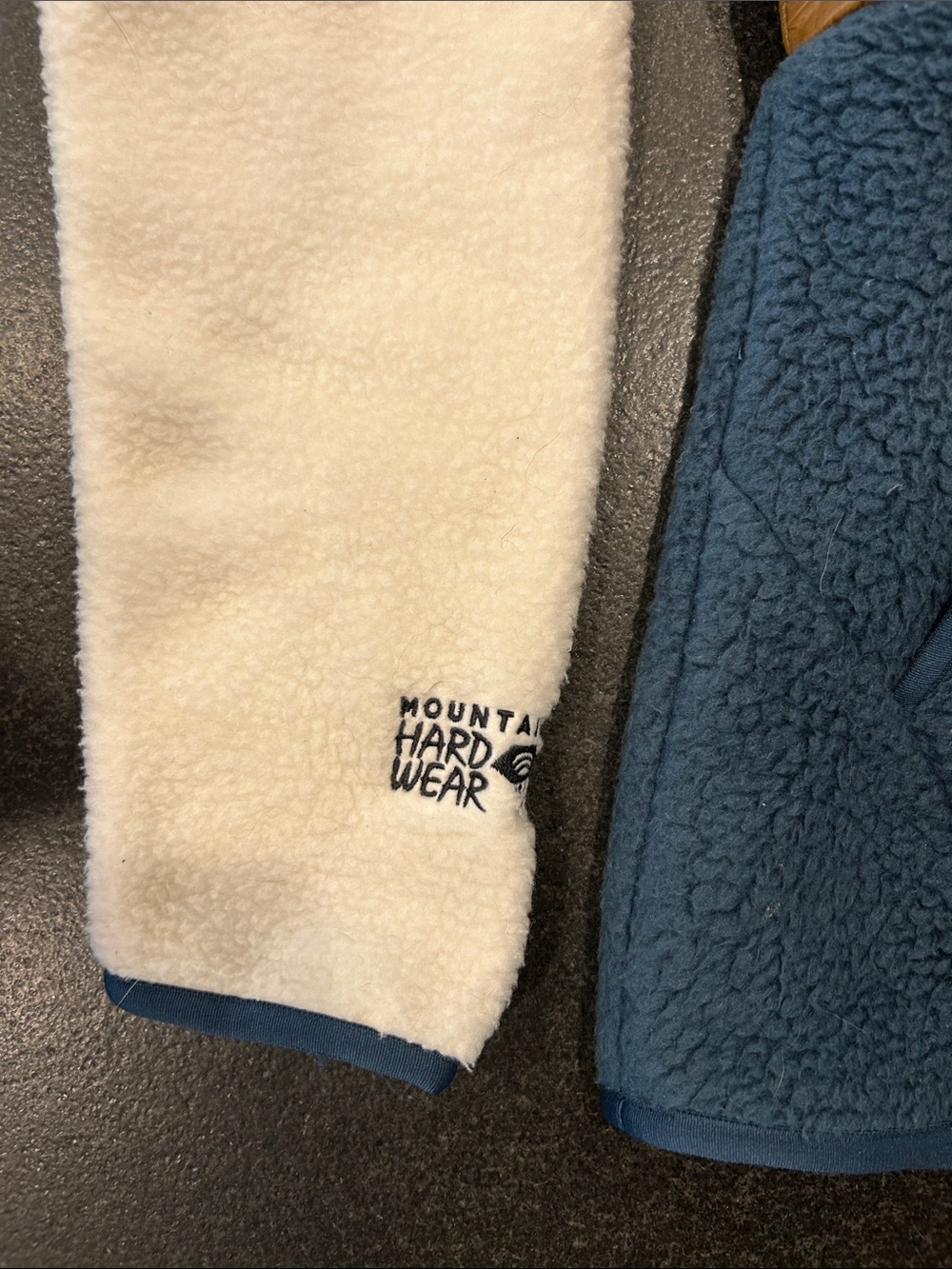 Women’s Mountain Hardwear Quilted Fleece Hybrid Pullover - Tan, Blue, Cream - Picture 4 of 5